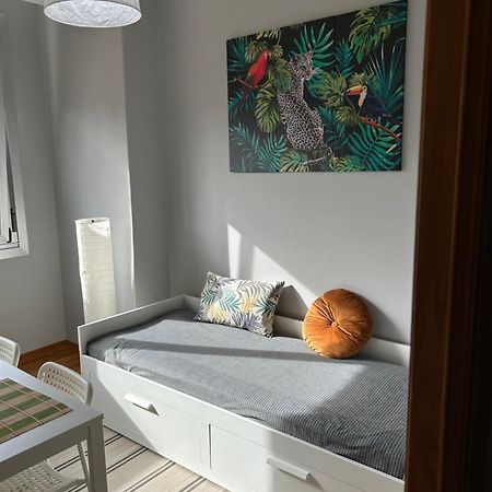Piso Centrico Cerca De La Playa Apartment A Coruna Luaran gambar