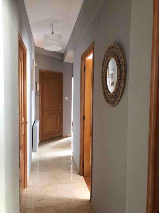 Piso Centrico Cerca De La Playa Apartment A Coruna Luaran gambar